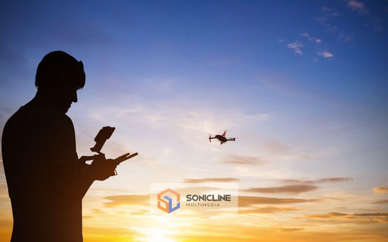 Drone cinematic: Cara merekam footprint acara dari ketinggian. Teknik & tips untuk video epik dari Sonicline.co.id
