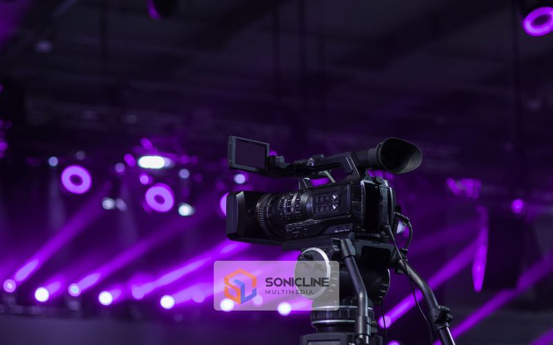 Bingung pilih lighting? Simak perbandingan lighting manual dan otomatis untuk event agar acara Anda bersinar sempurna dari Sonicline